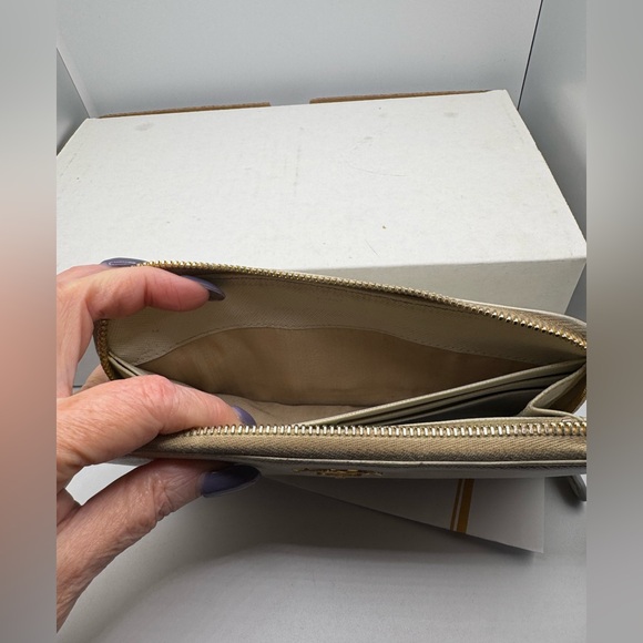 Prada Saffiano Zip Around Leather Wallet Beige with Authenticity - Picture 7 of 14